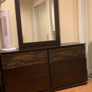 Meet your Posher, Carl